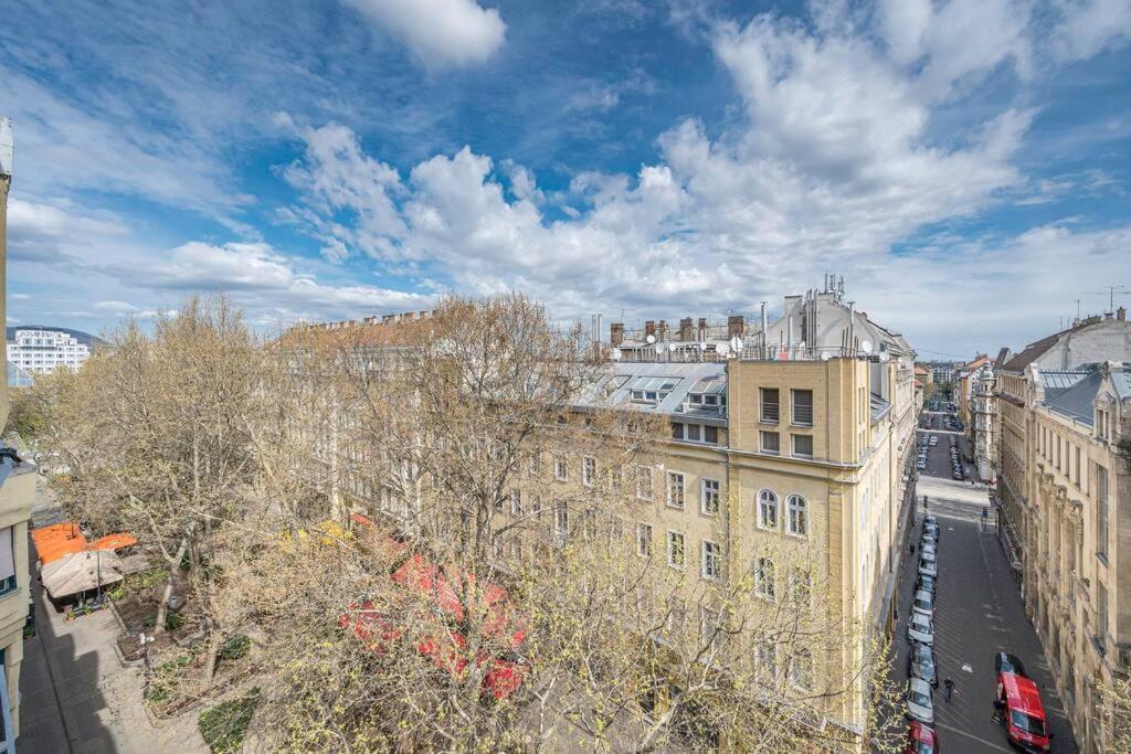 Liszt Ferenc Square Panorama Apt Будапешт Екстер'єр фото
